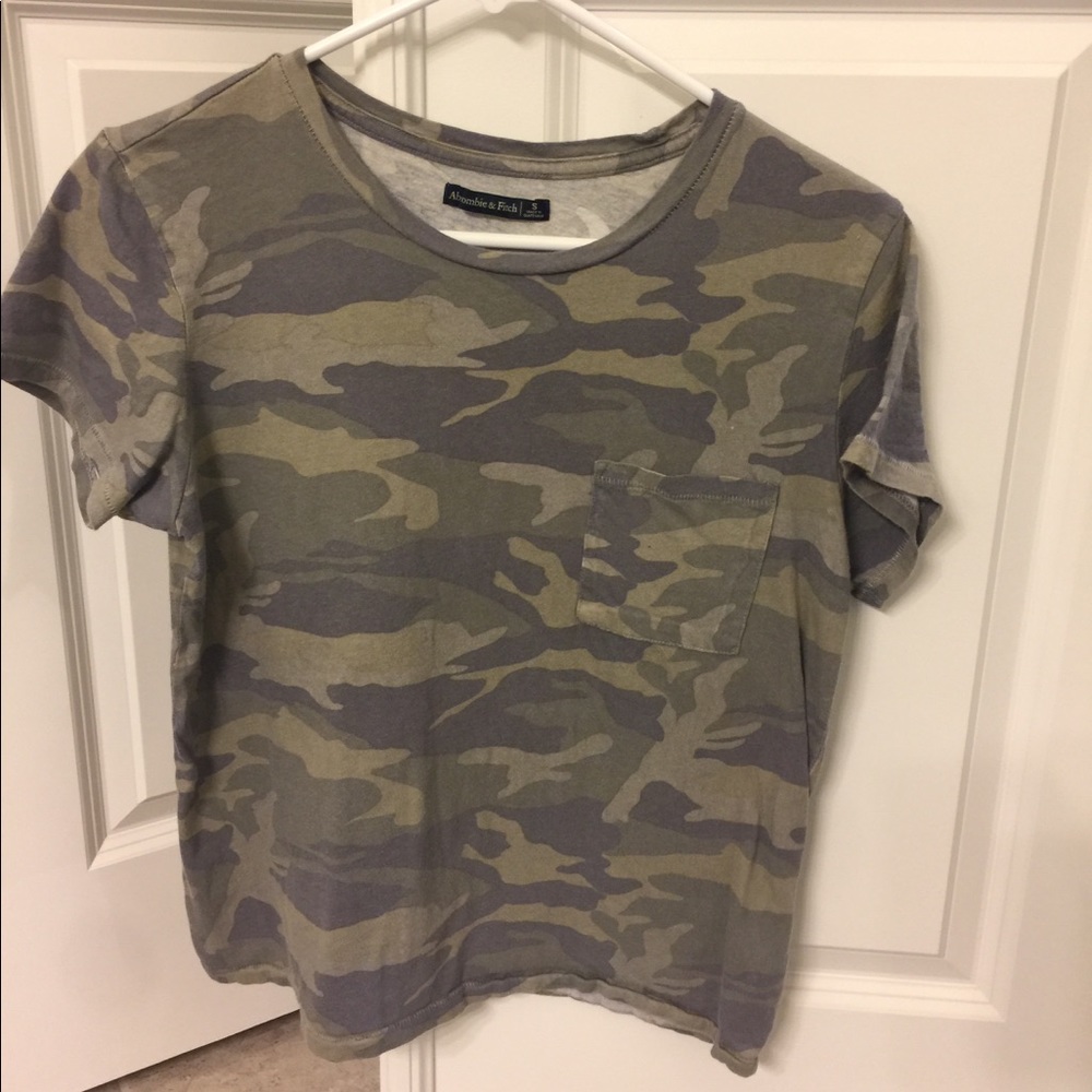 Women’s t-shirt